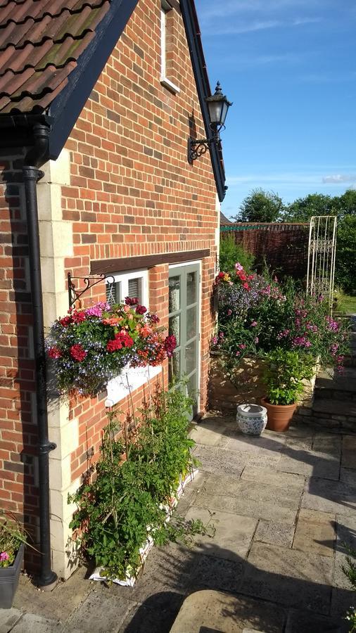 Talbot House Lacock Exterior foto